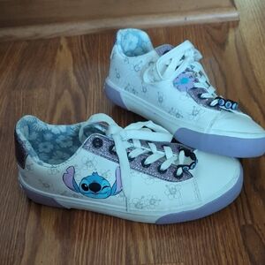 Women White and Purple Stitch Sneakers